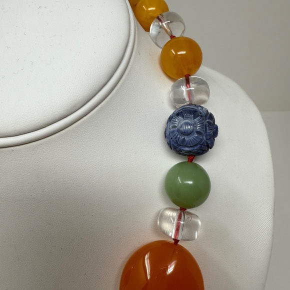 Kenneth Lane Carved Stone Oversize Lucite Beaded Multi Color Statement Necklace - Picture 3 of 5